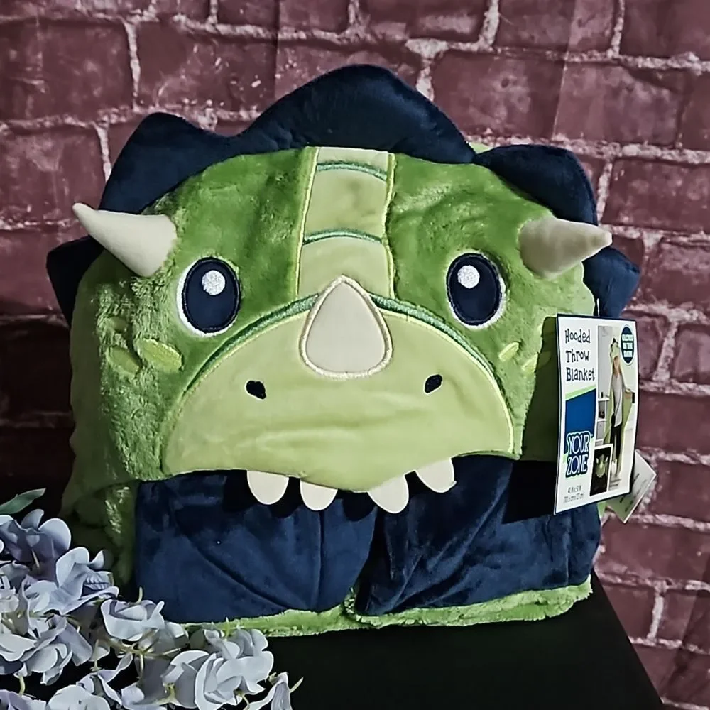 Your Zone 🎁 Glow in the Dark Dino Throw Blanket NWOT